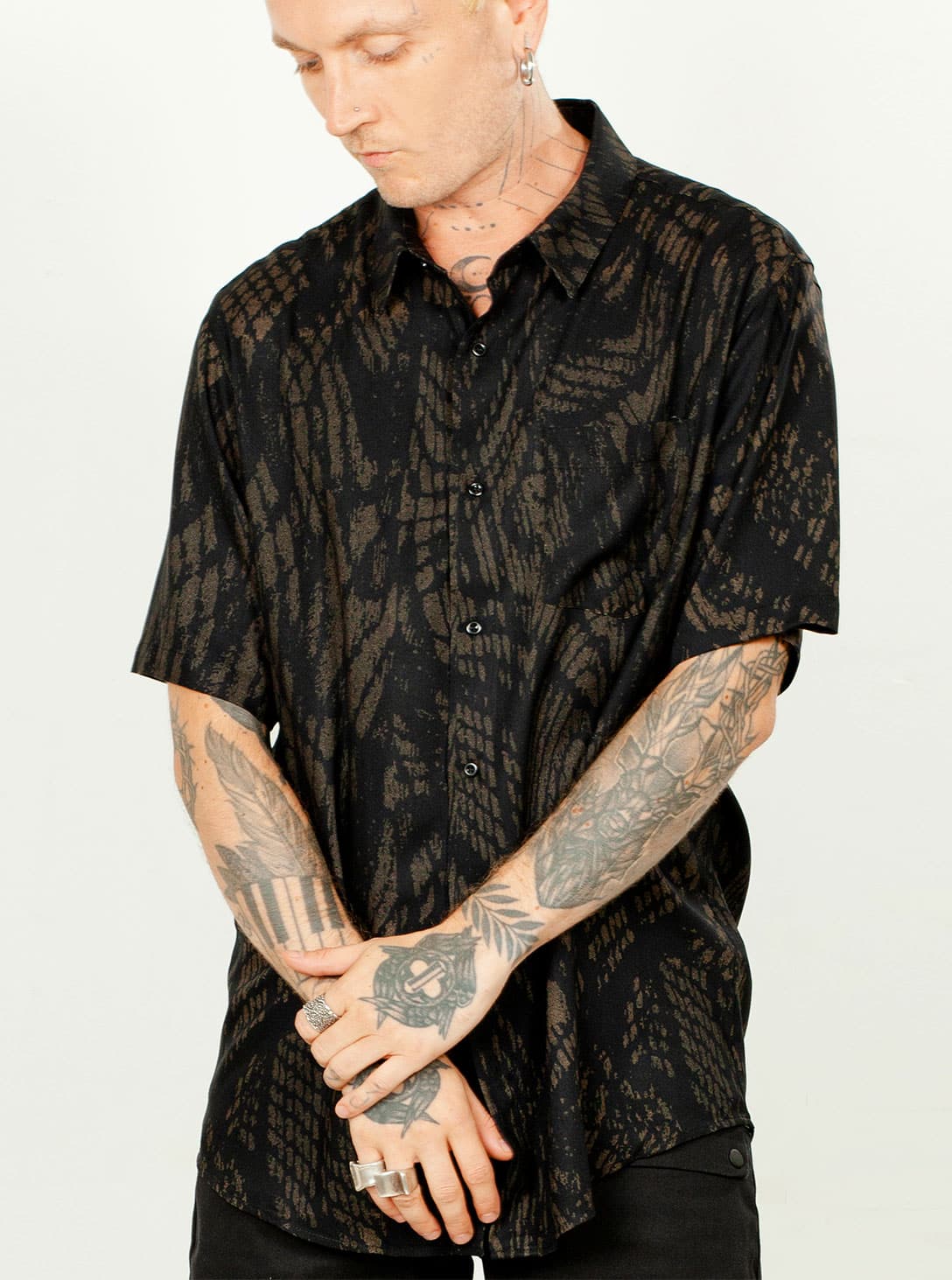 SERPENTINE Short Sleeve Button Shirt