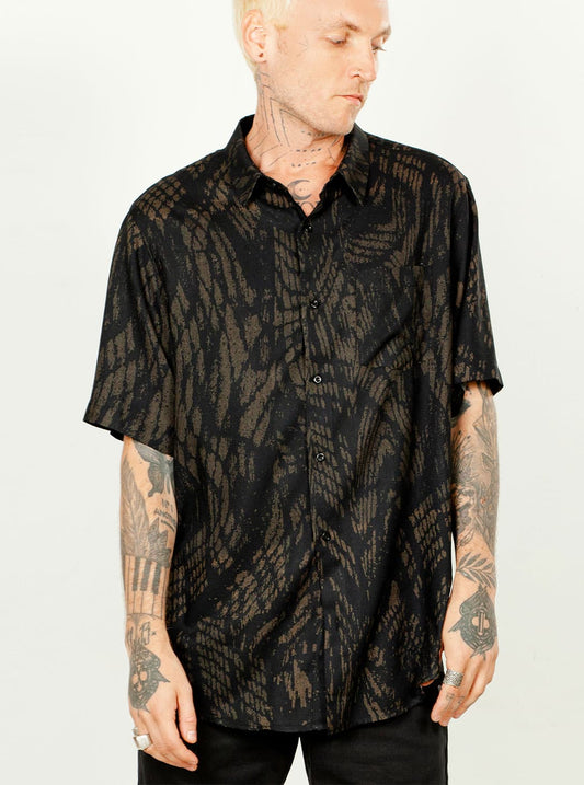 SERPENTINE Short Sleeve Button Shirt