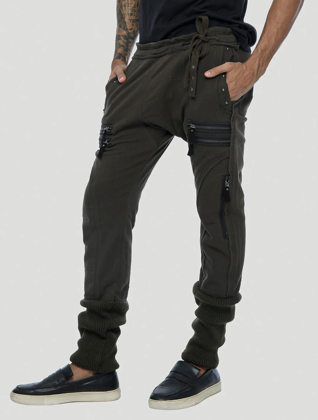 TRACKS Pants In Olive