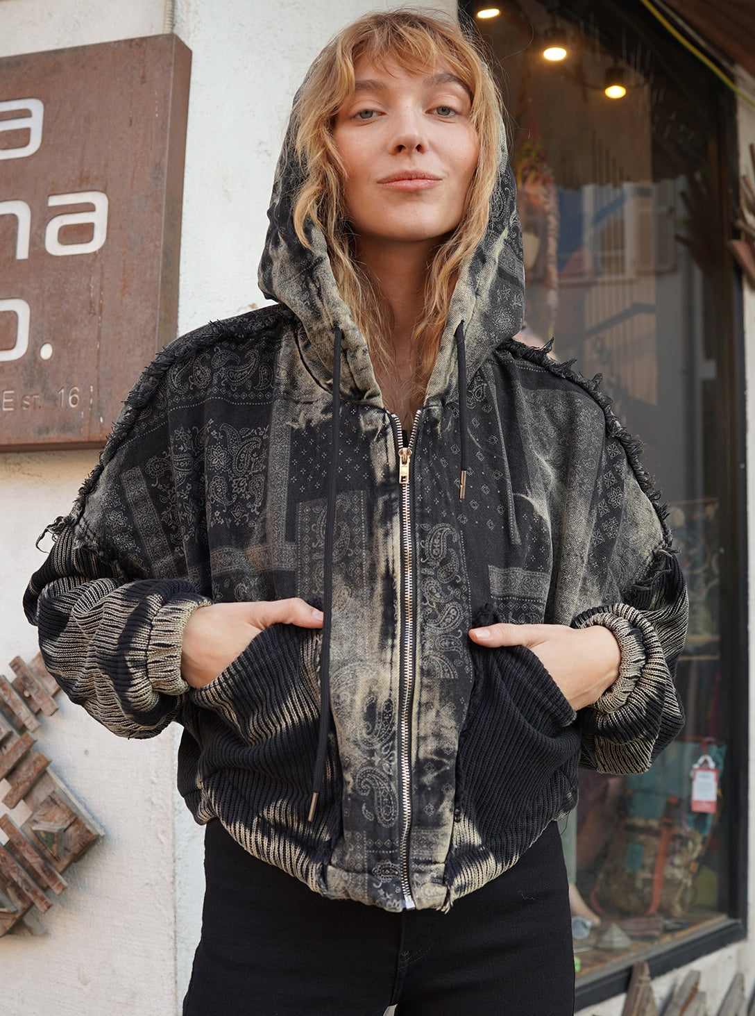 TRIPLE WO Hooded Jacket