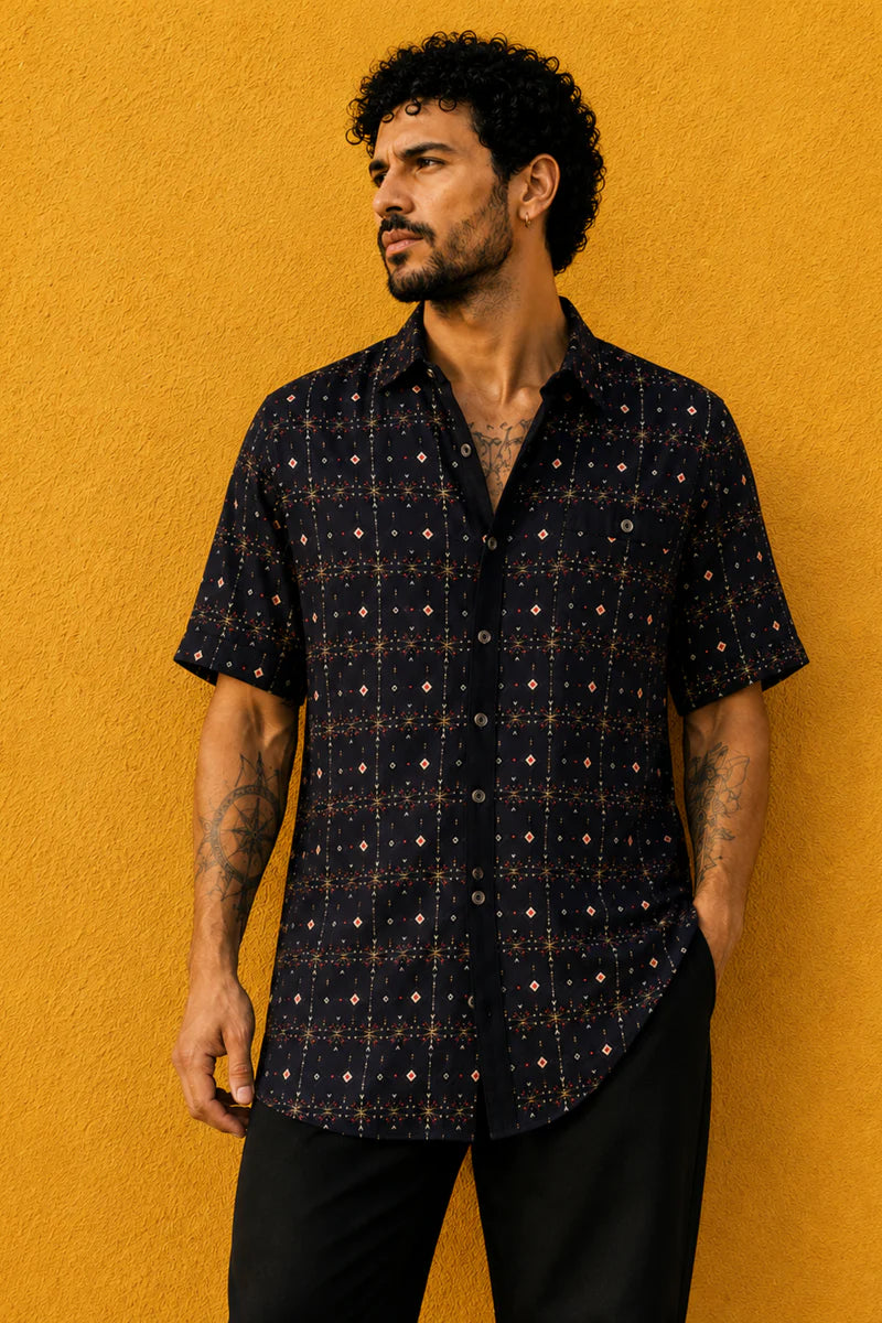 FIREWORKS Button Short Sleeve Shirt
