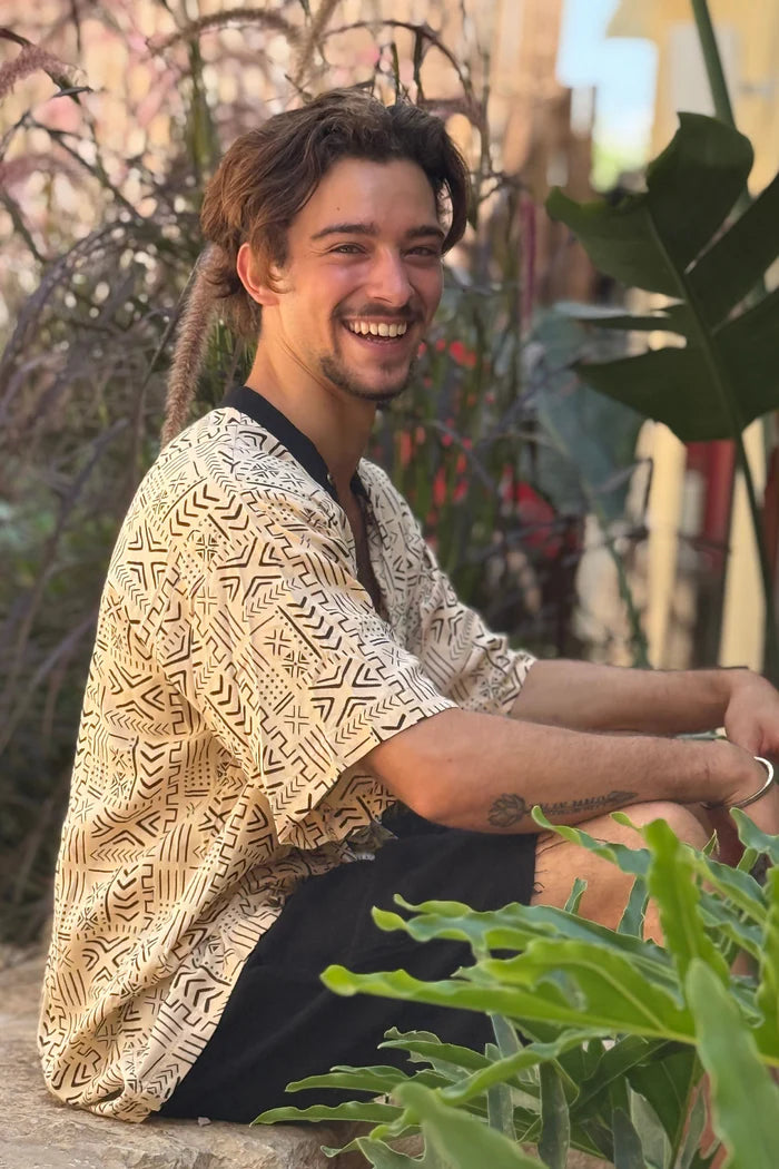 BUTTON UNISEX TUNIC Black & White Print