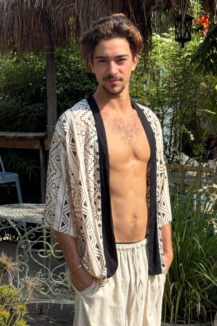 BW Print Short Kimono