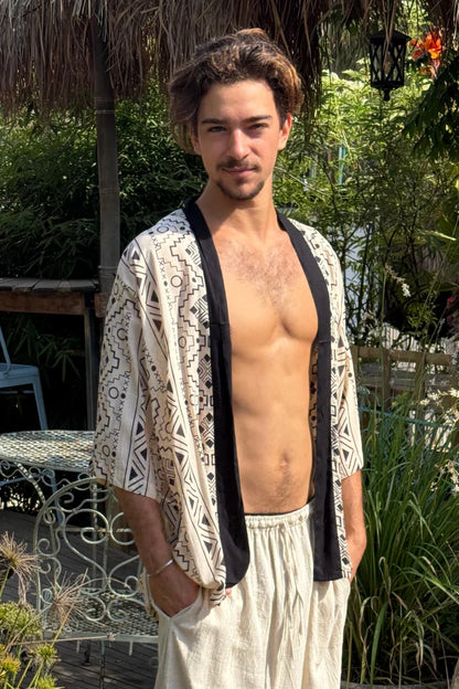 BW Print Short Kimono