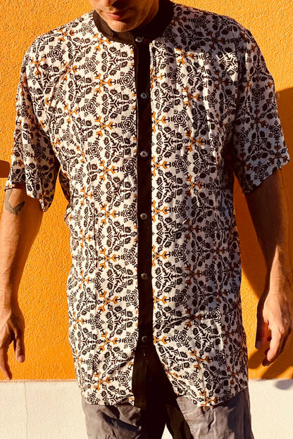 WHITE FALUJA Print Button Short Sleeve Shirt