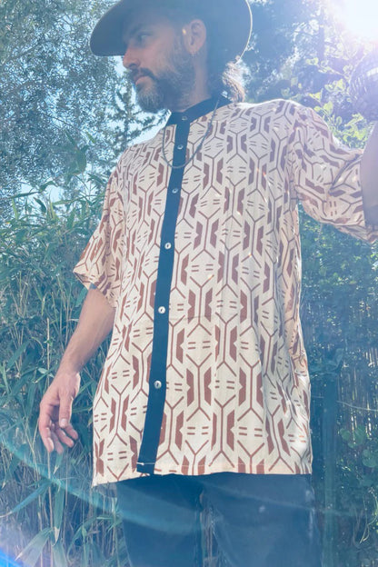 GEO PATTERN UNISEX Button Short Sleeve Shirt