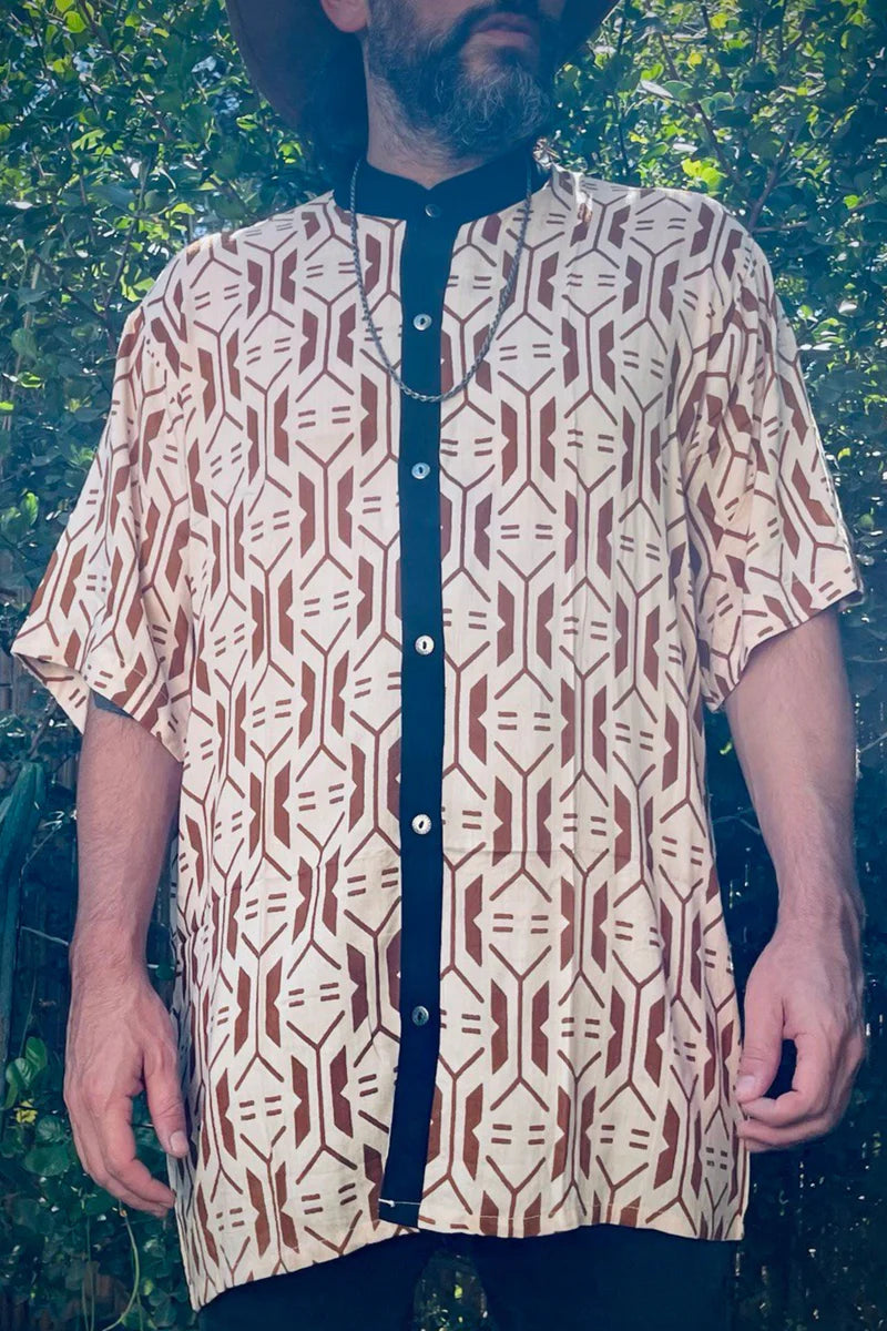 GEO PATTERN UNISEX Button Short Sleeve Shirt