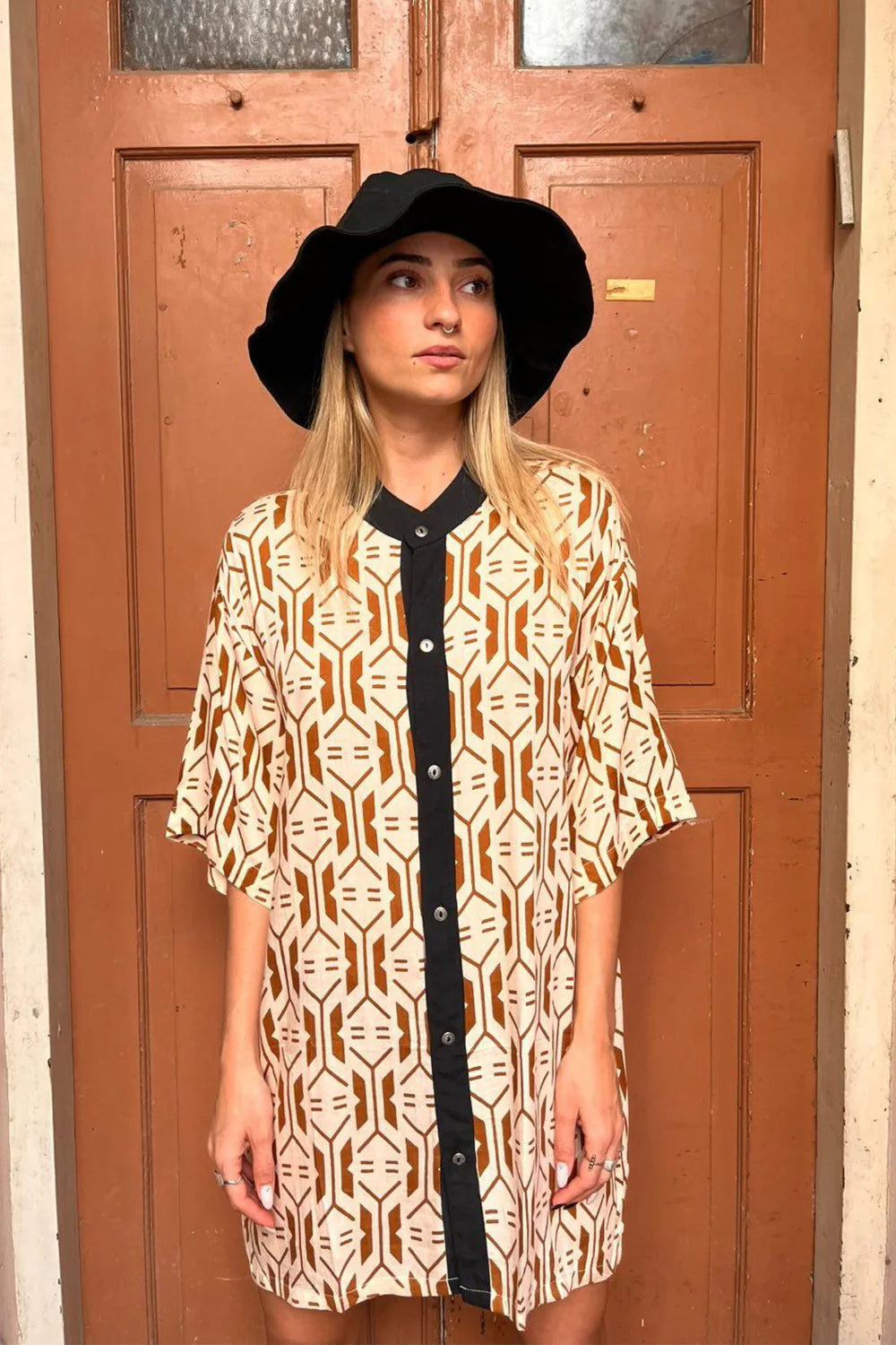 DESERT WO Button Short Sleeve Shirt