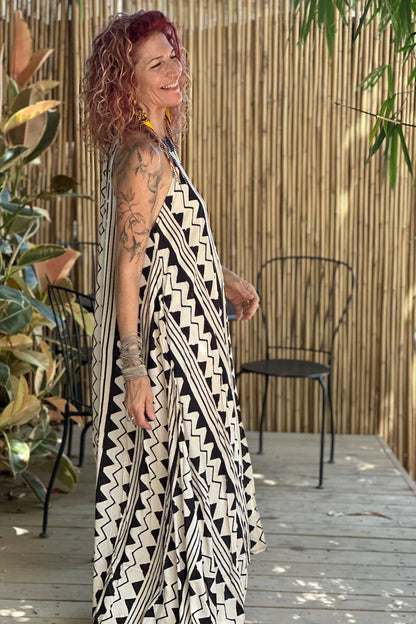 NINA Maxi Dress In Black & White Print