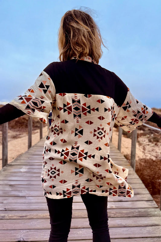 TRIANGLE PRINT WO BUTTON TUNIC