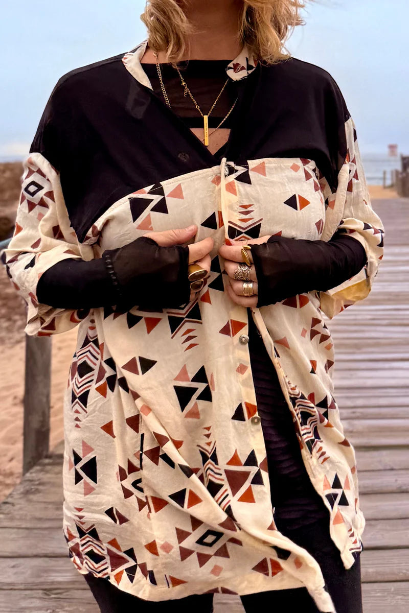 BUTTON UNISEX TUNIC IN TRIANGLE PRINT
