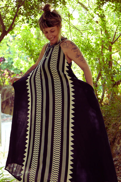 NINA Maxi Dress In Tribal print