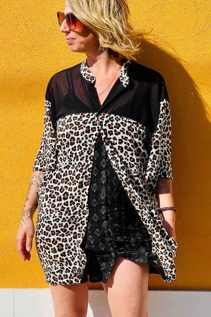 BUTTON UNISEX TUNIC IN LEOPARD PRINT
