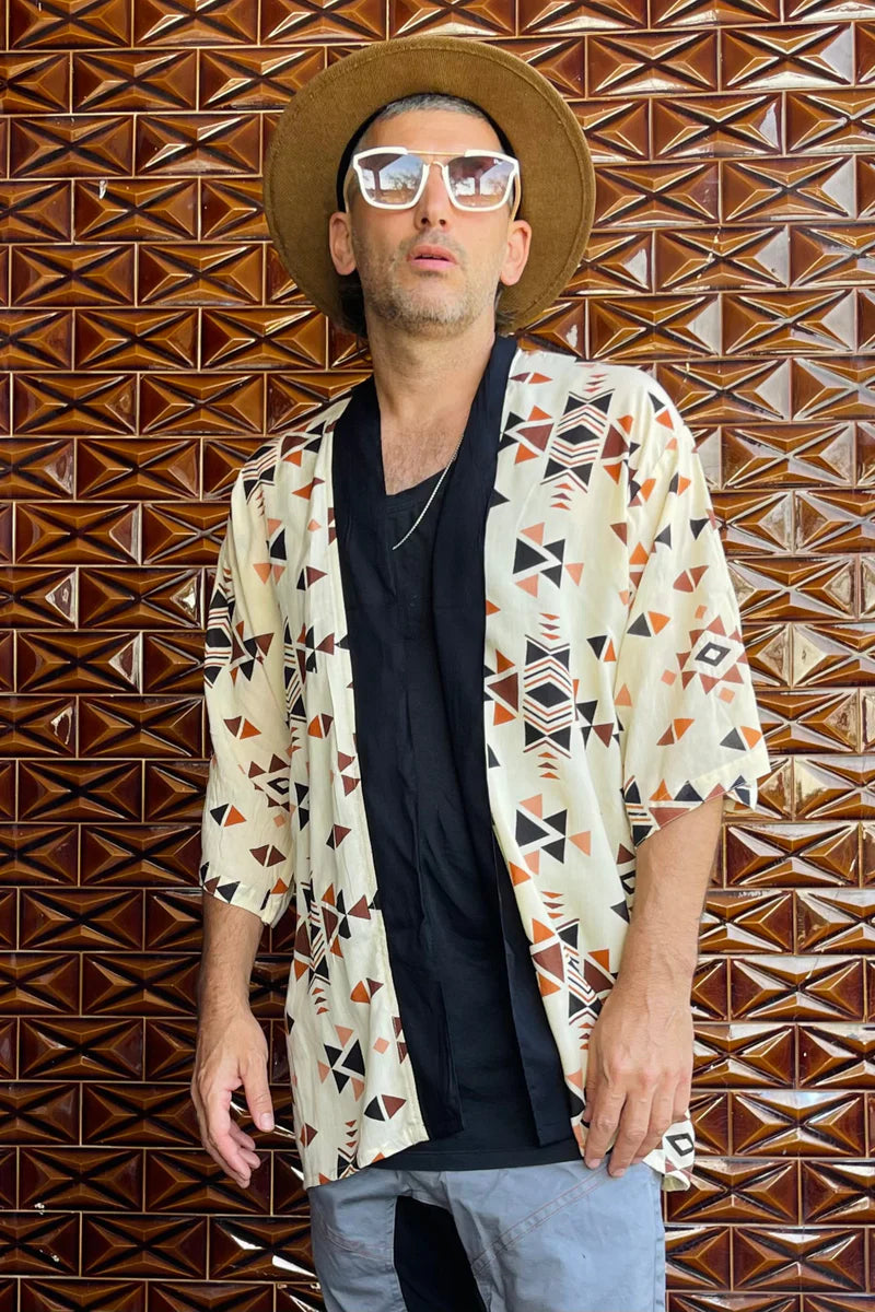 TRIANGLE Print UNISEX Short Kimono