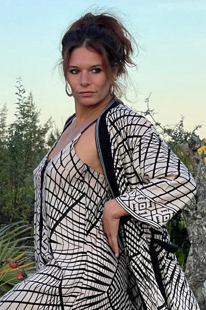 BOHO KIMONO BLACK & WHITE