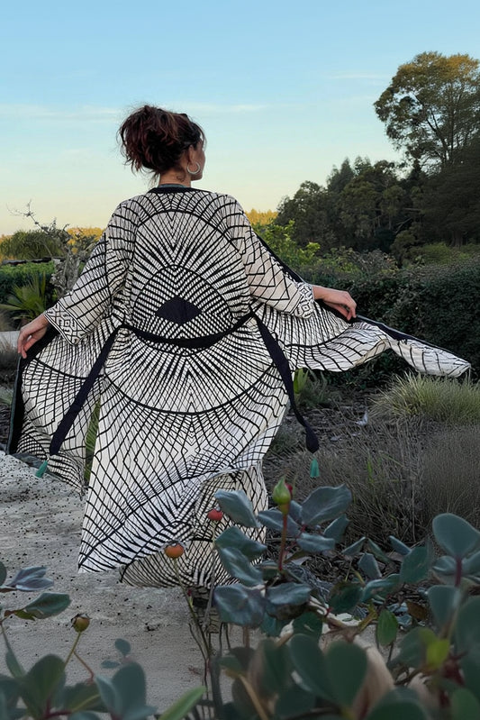 PSY PRINT LONG KIMONO