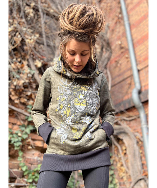 BANSHEE WOMAN Hood In Wash Grey