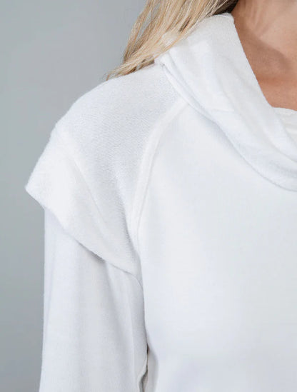 XB RMX Crop Sweater Crop Top In Off-White