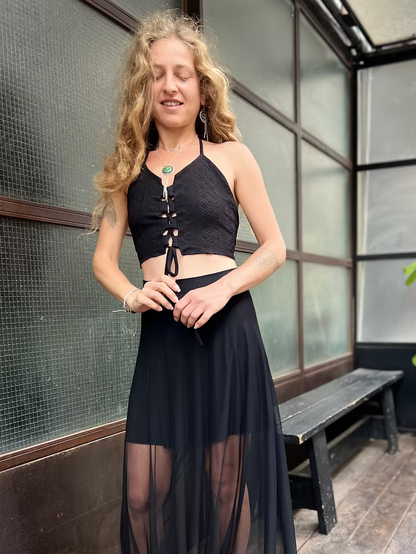 COSMOS Reversible Lace Top – Black