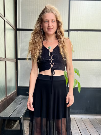 COSMOS Reversible Lace Top – Black