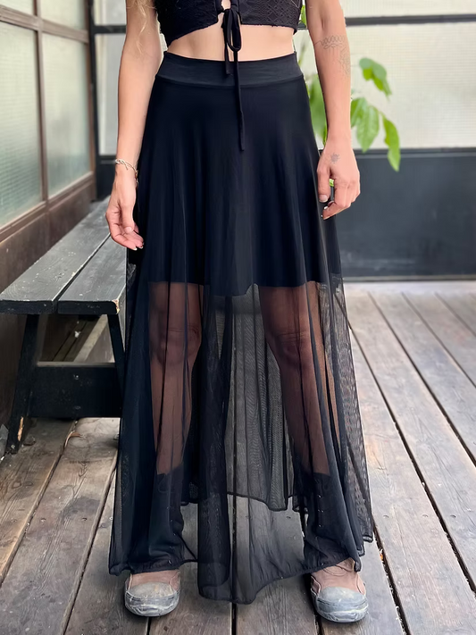 VIKA Skirt – Smooth Chiffon Flow