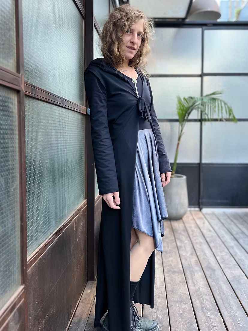 ILLUSION Long Black Cotton Top