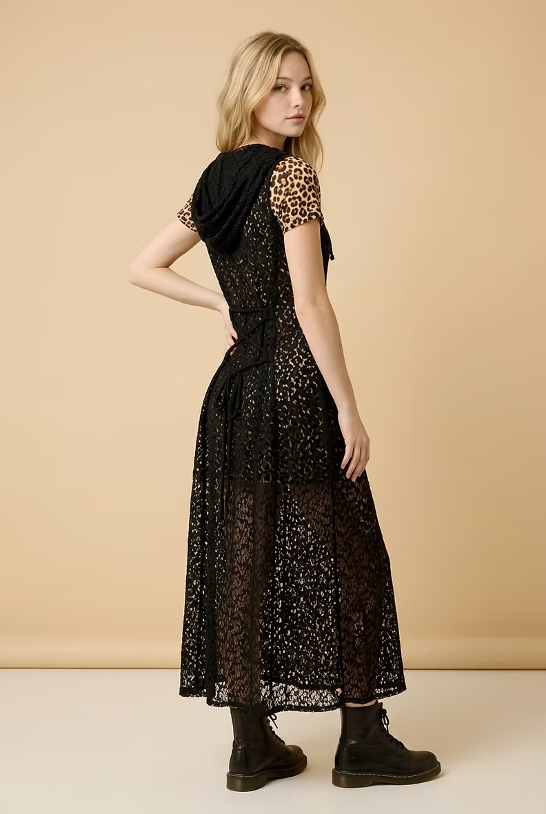 MAGIC Black Lace Wrap Hood Duster