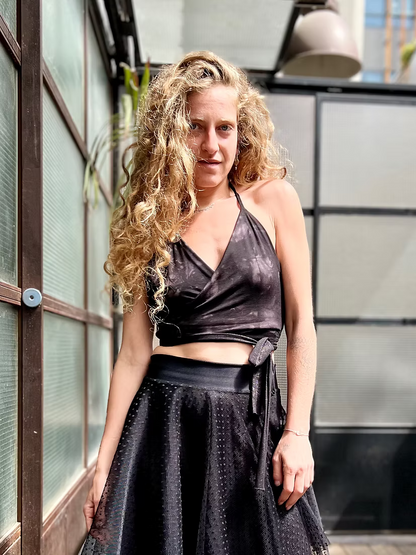 NALA Wrap Top – Black Tie-Dye