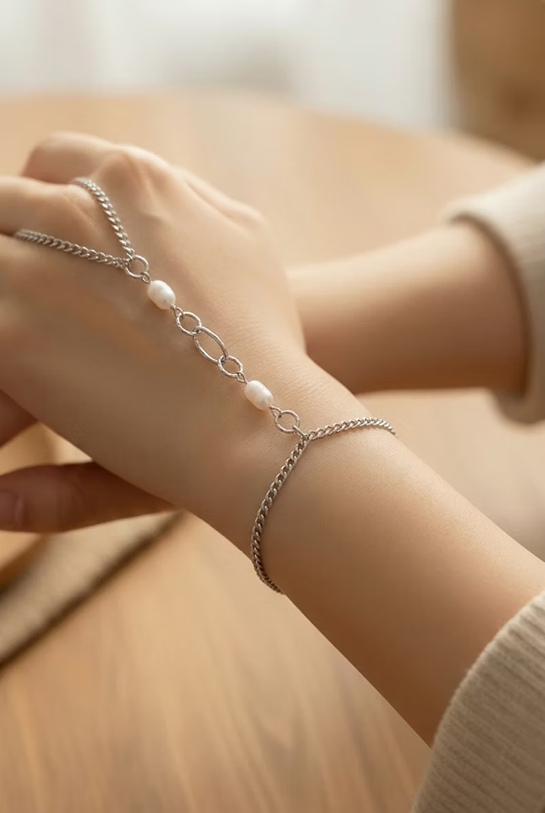 Moonlight Chain Bracelet
