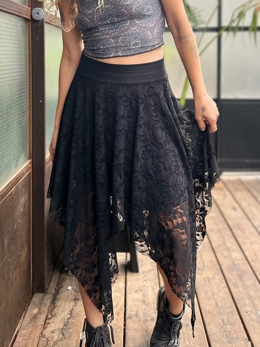 DREAM Skirt – Black Leaf Lace