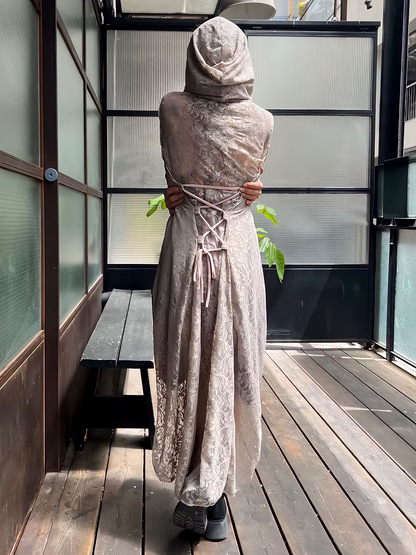 VENUS Beige Leaf Lace Short Sleeve Top