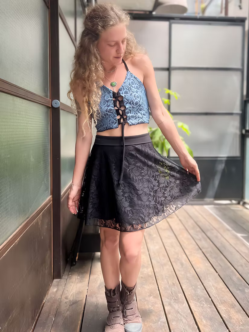 POLLY Skirt – Black Leaf Lace