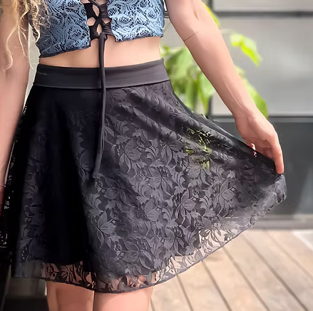 POLLY Skirt – Black Leaf Lace