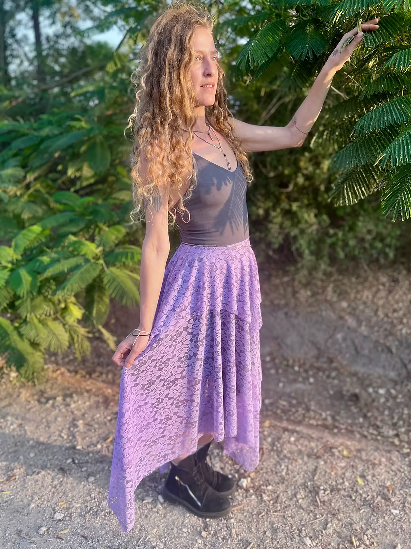 MYSTIC Rose Lace Dress – Lilac Magic