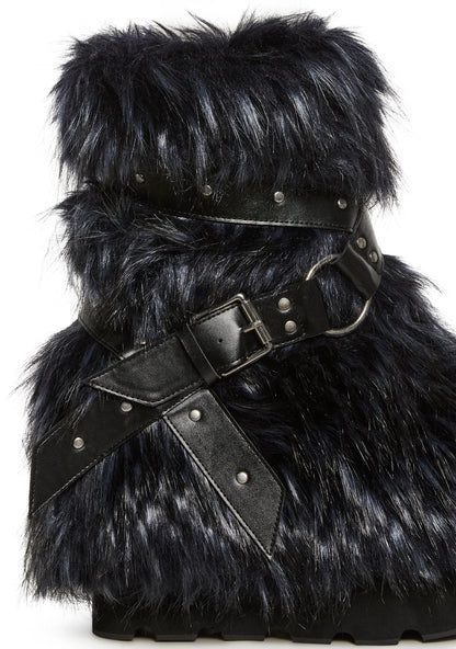 Low Faux Fur Buckle Straps Boots - Black