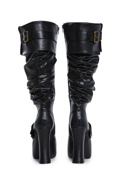 SAND SPELL Slouchy Boots - Black
