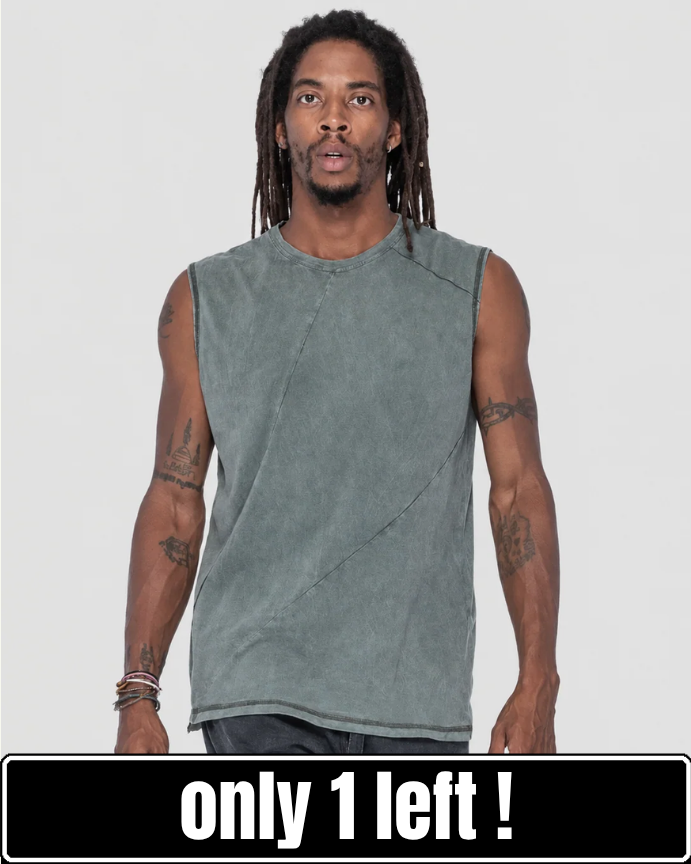 FASTBACK Sleeveless Tee In Washed Green