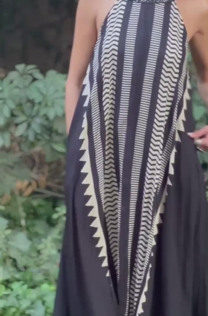 NINA Maxi Dress In Tribal print